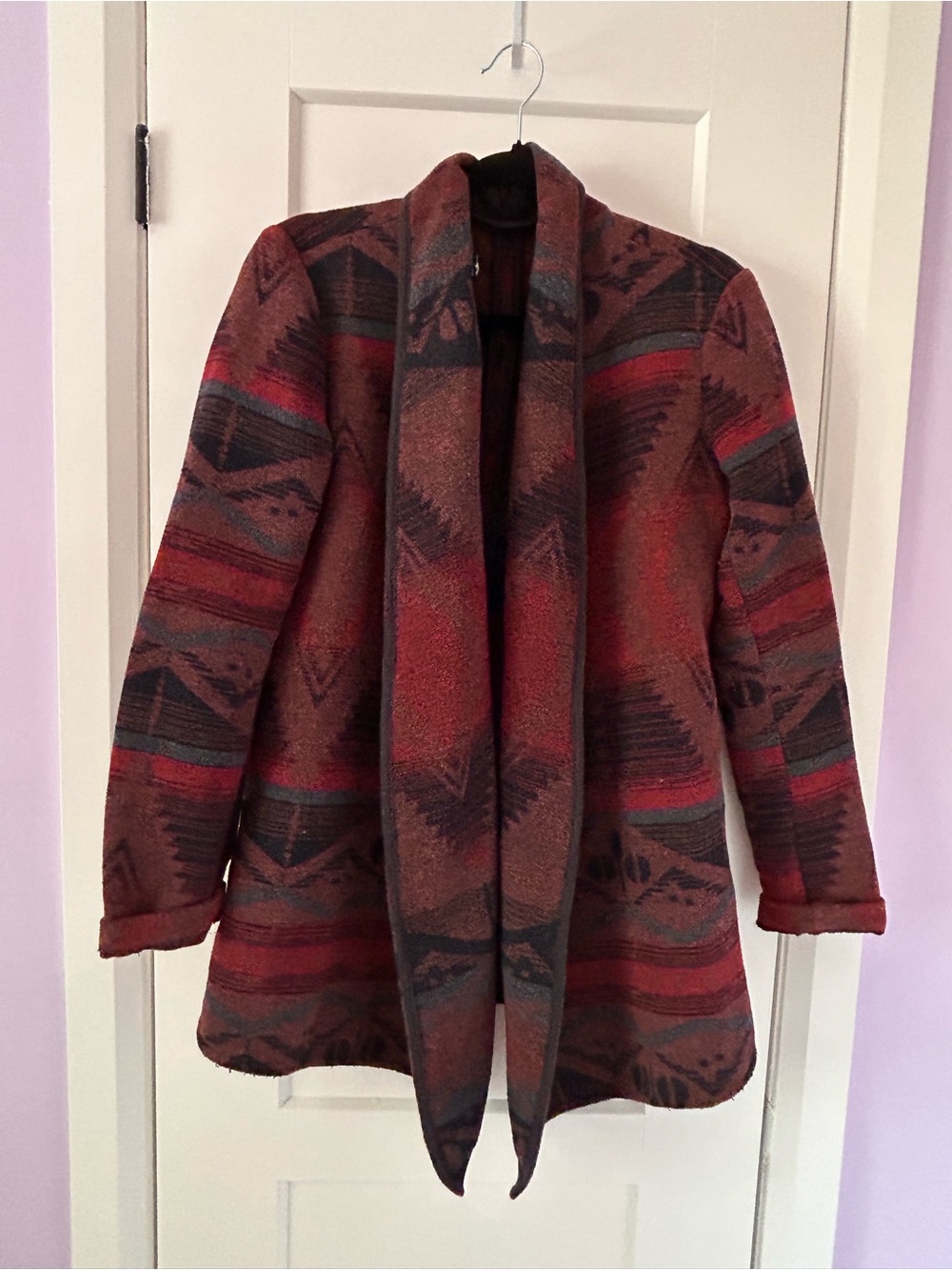 Open-Front Women’s Sweater Jacket - Red/Brown Aztec